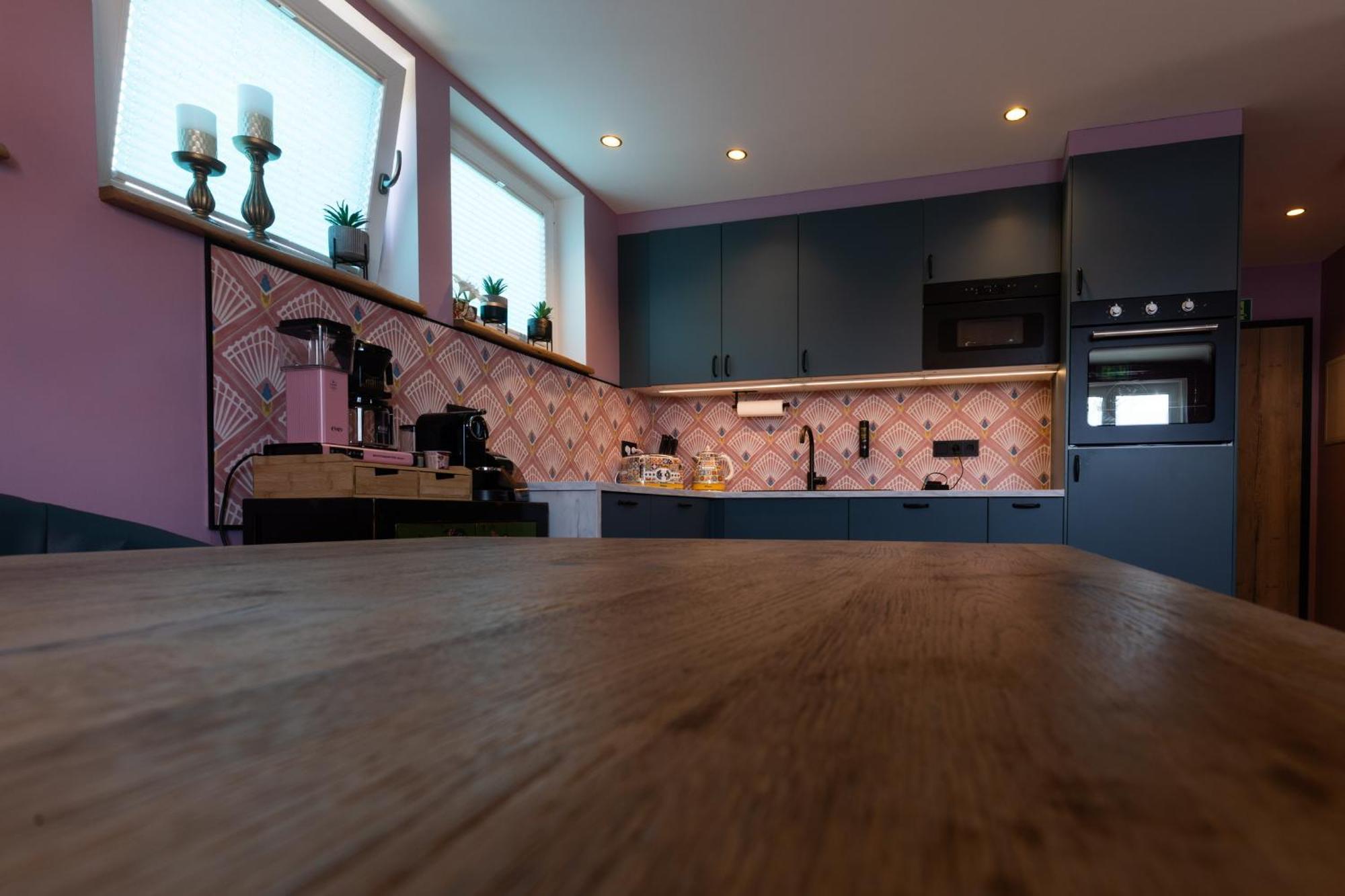Boutique By Roy Apartment