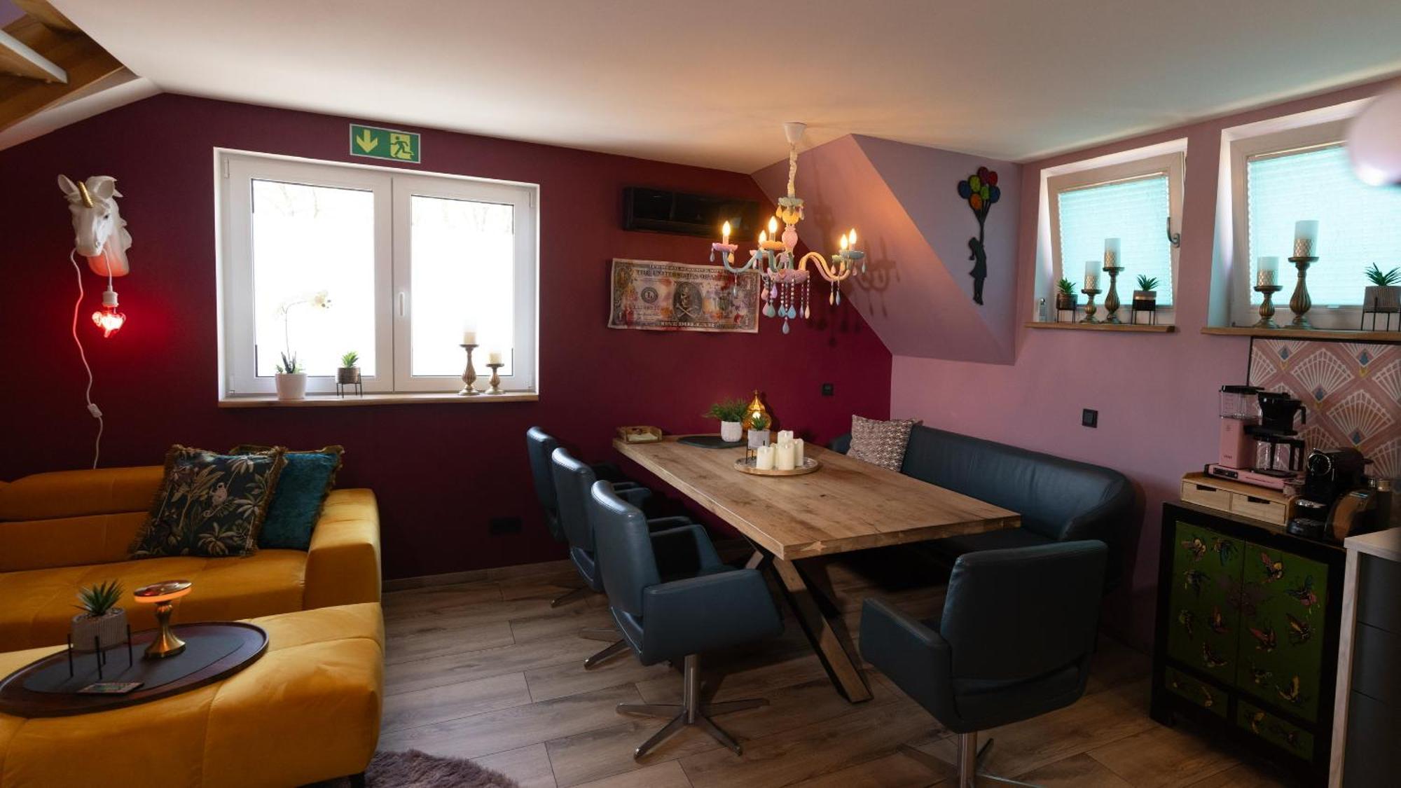 Boutique By Roy Apartment *