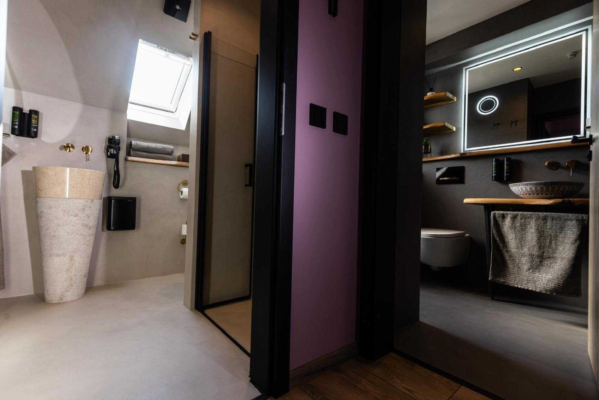 Apartment Boutique By Roy Oberhausen (North Rhine-Westphalia)